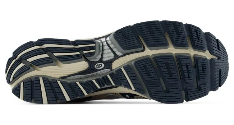 New Balance 1890 “Outerspace / Mushroom”: ruimteblauw de nacht in (5)