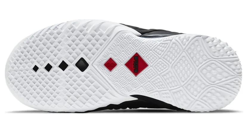 nike-lebron-18 CW2760-001