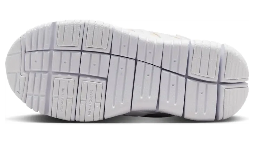 nike-dynamo-free IB7245-101