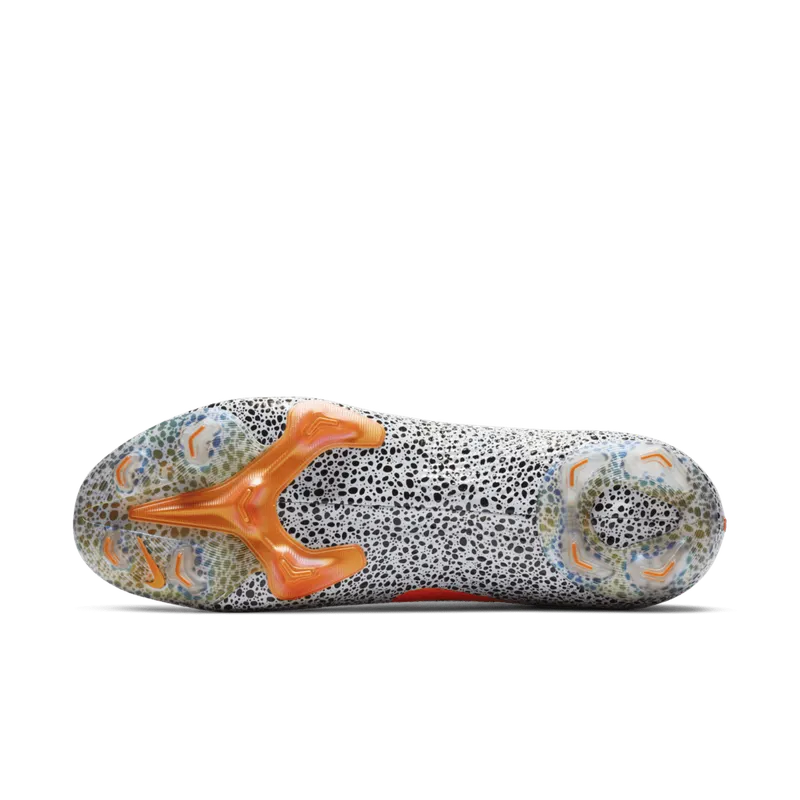 Nike Mercurial Superfly 7 Elite CR7 FG Safari White/Black-Total Orange (CQ4901-180)