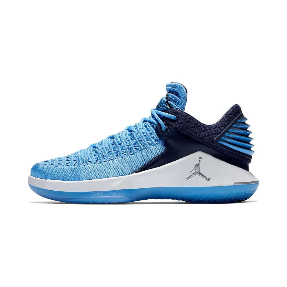 Jordan XXXII Low University Blue Black White Metallic Silver (AA1257-401)