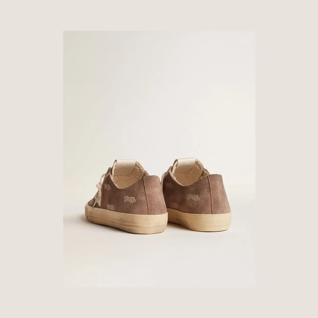 Golden Goose V-Star In Dove-Gray Suede With Light Gray Leather Star (GWF00129.F005902.55597) (4)