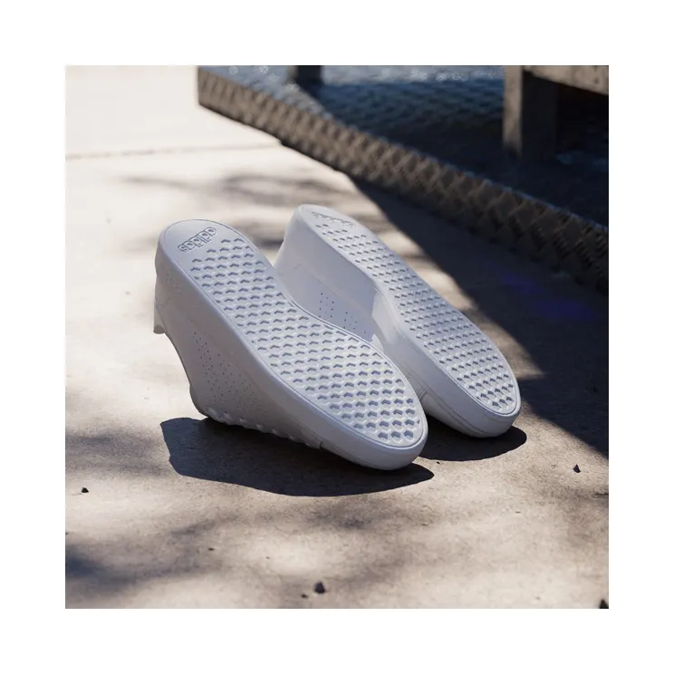 adidas-advantage IF4135