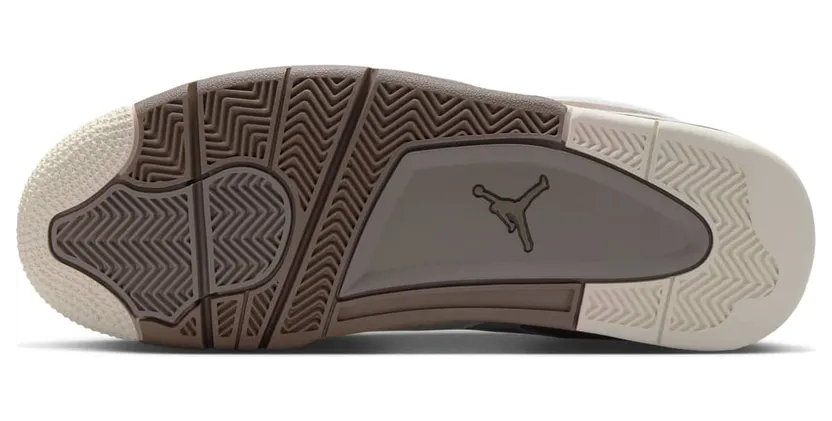 air-jordan-4 IB7693-001