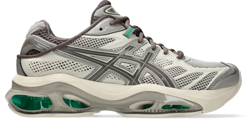 ASICS GEL-KINETIC 2.0 “Cocoa Powder / Oatmeal” (1203A678-201)