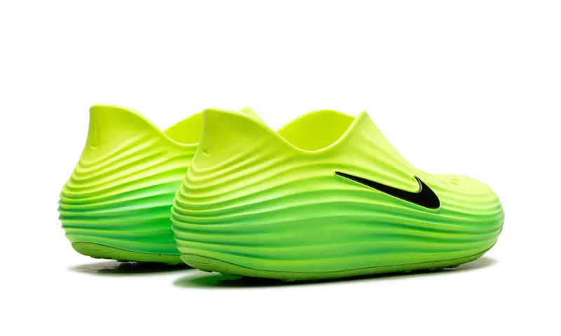 Nike ReactX Rejuven8 “Green Strike” (HV5060-300)