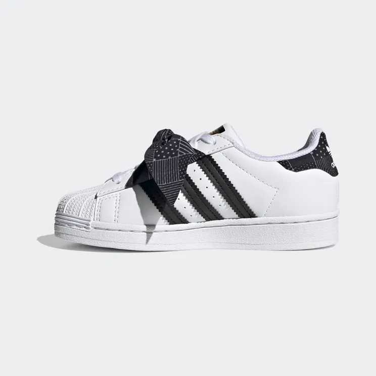 adidas-superstar Q47379