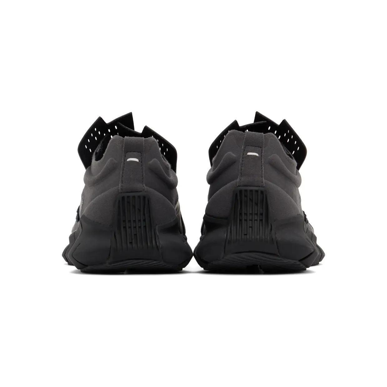 Maison Margiela Black Reebok Classics Edition Zig 3D Storm Memory Of Sneakers (GW5009) (2)