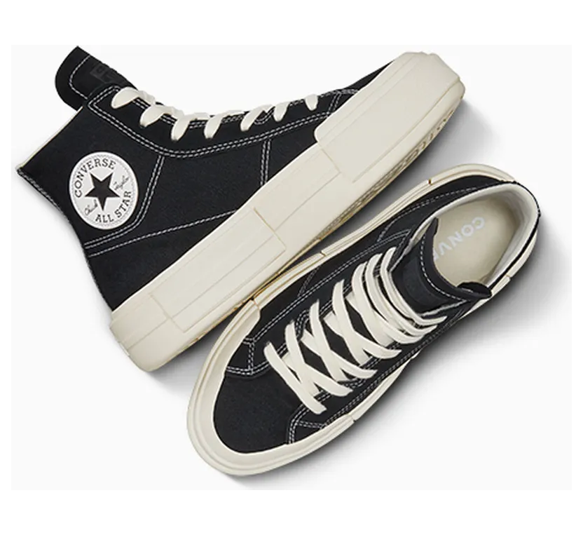 converse-chuck-taylor-all-star A04689C