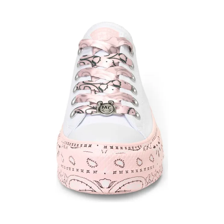 converse-chuck-taylor-all-star 562236C