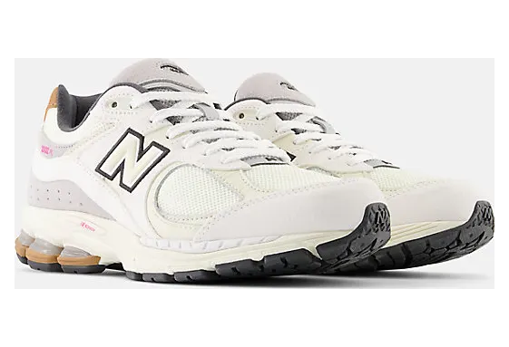 new-balance-2002r M2002RQW