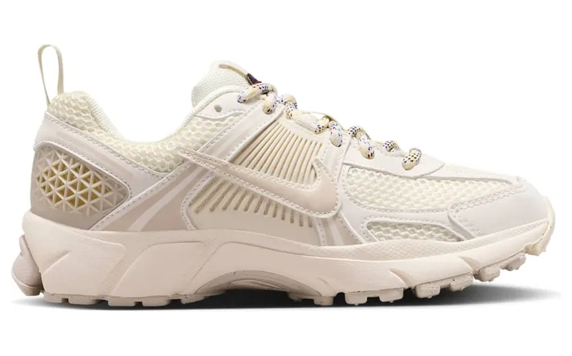 nike-vomero IB5853-002