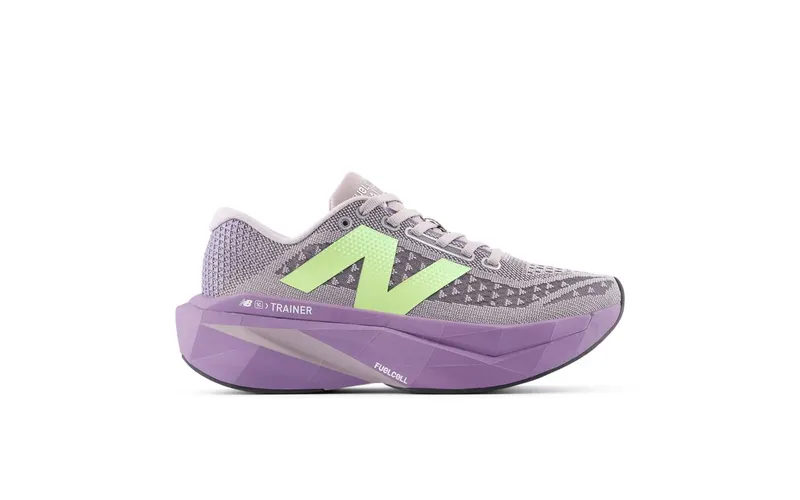 NEW BALANCE FuelCell SuperComp Trainer v3 “TRUFFLE SALT / CANDIED VIOLET” (WRCX7RC)