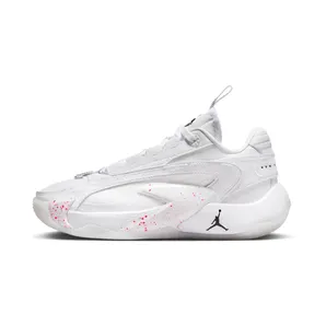 Jordan Luka 2 “White / Hyper Pink / Black” (DZ3498-106)