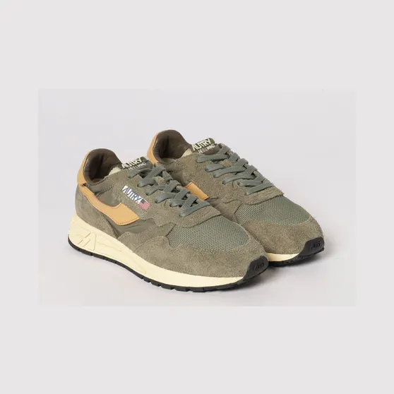 Autry Reelwind Sneakers in Suede and Nylon Brown (WWLMUT44)