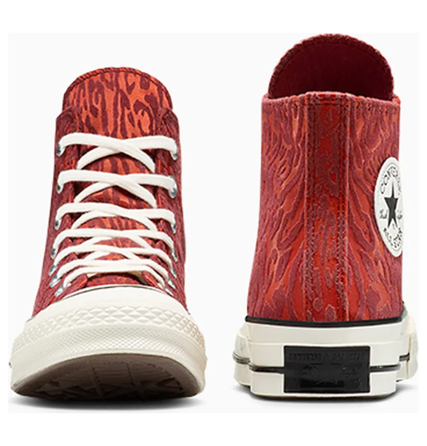 converse-chuck-taylor-all-star A17643C