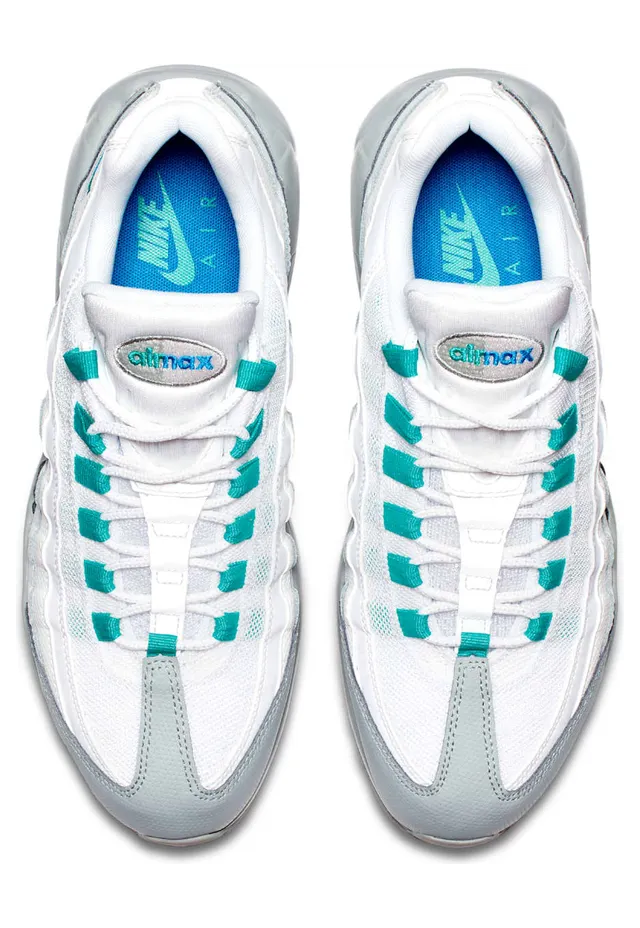 nike-air-max 749766-032