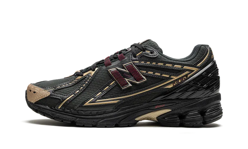 New Balance 1906R “Kith- Black” (M1906RKS)
