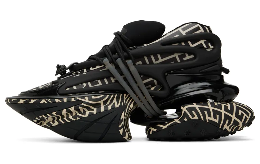 Balmain Monogram Unicorn “Black” (YM0VJ309KPNR) (3)