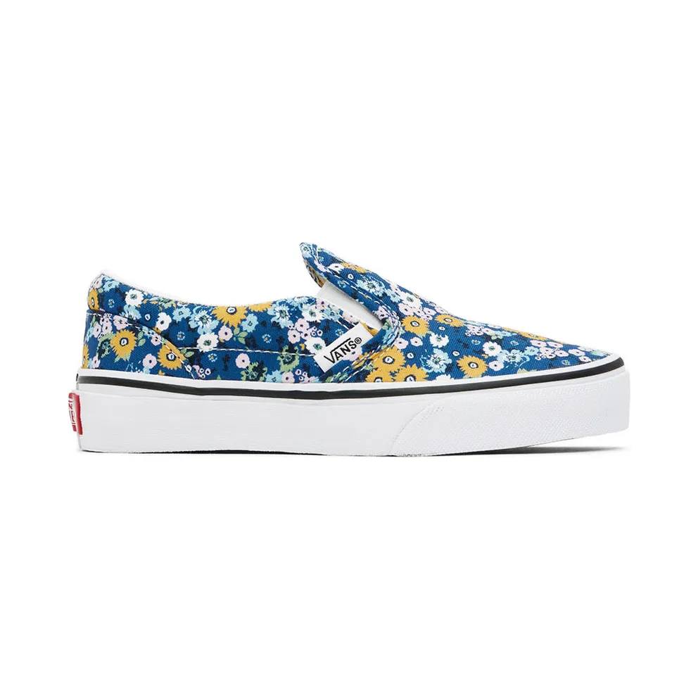 Vans Kids Blue Classic Slip-On Sneakers (VN0A7Q5GAS21)