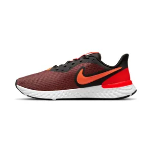 Nike Revolution 5 EXT “Black / Chile Red / Hyper Crimson” (CZ8591-002)