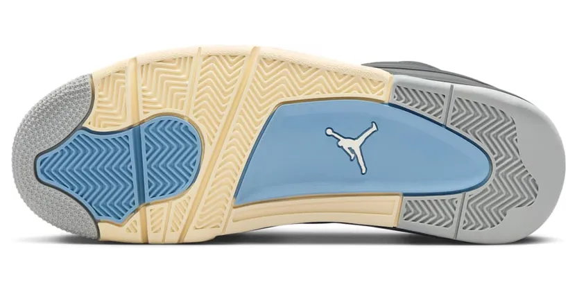 air-jordan-4 FQ7939-002