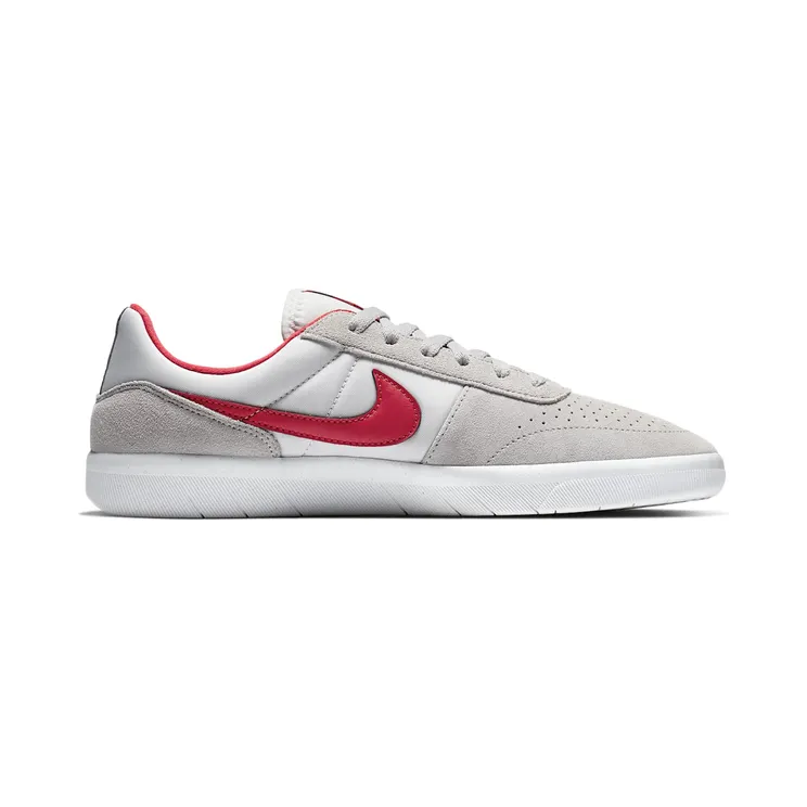 nike-team AH3360-008