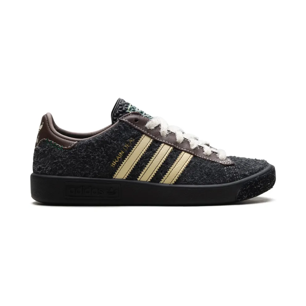 Adidas Forest Hills “Brain Dead – Core Black” (JR7942)