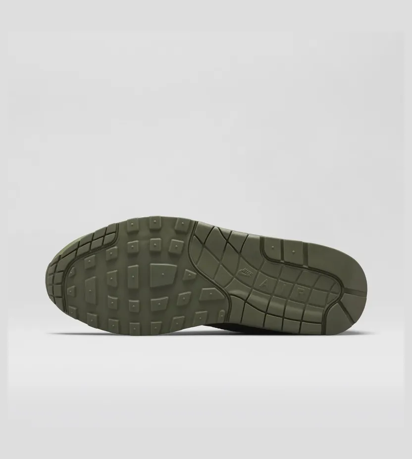nike-air-max 704901-300