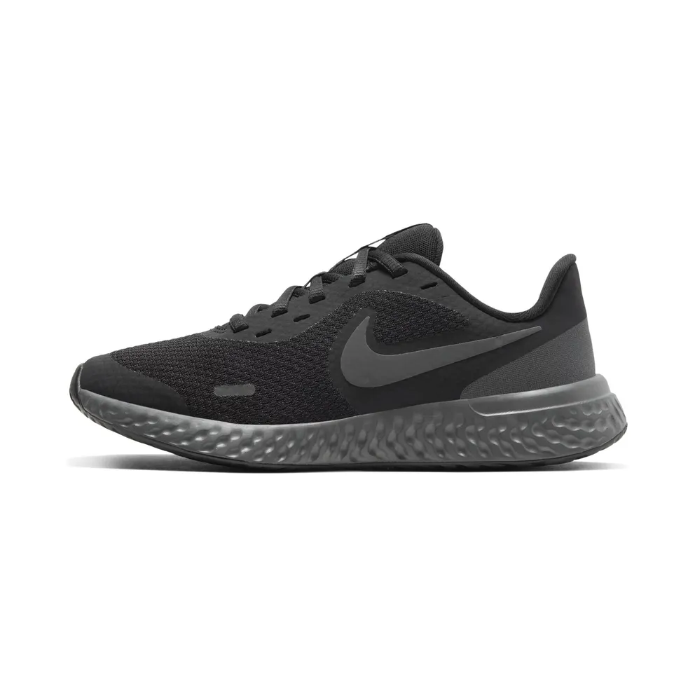 Nike Revolution 5 Older Kids’ Running Black (BQ5671-001)