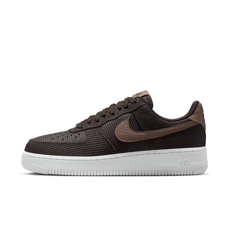 Nike Air Force 1 ’07 “Corduroy Velvet Brown” (IM6533-200)