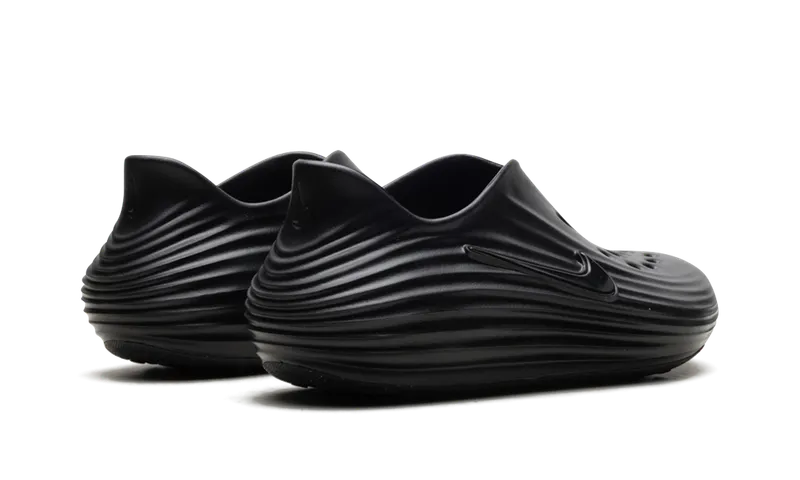 Nike ReactX Rejuven8 “Triple Black” (HV5062-001)