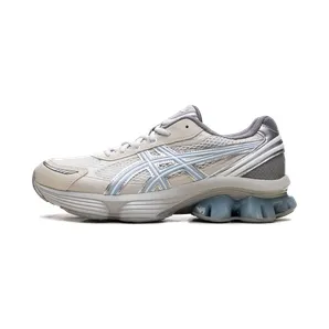 Asics Gel-Kinetic Fluent “EMMI – Cream / Soft Sky” (1203A958-100)