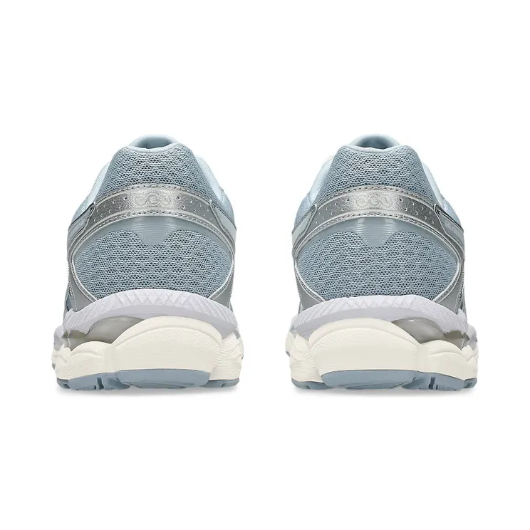 asics-gel-cumulus 1203B218-400