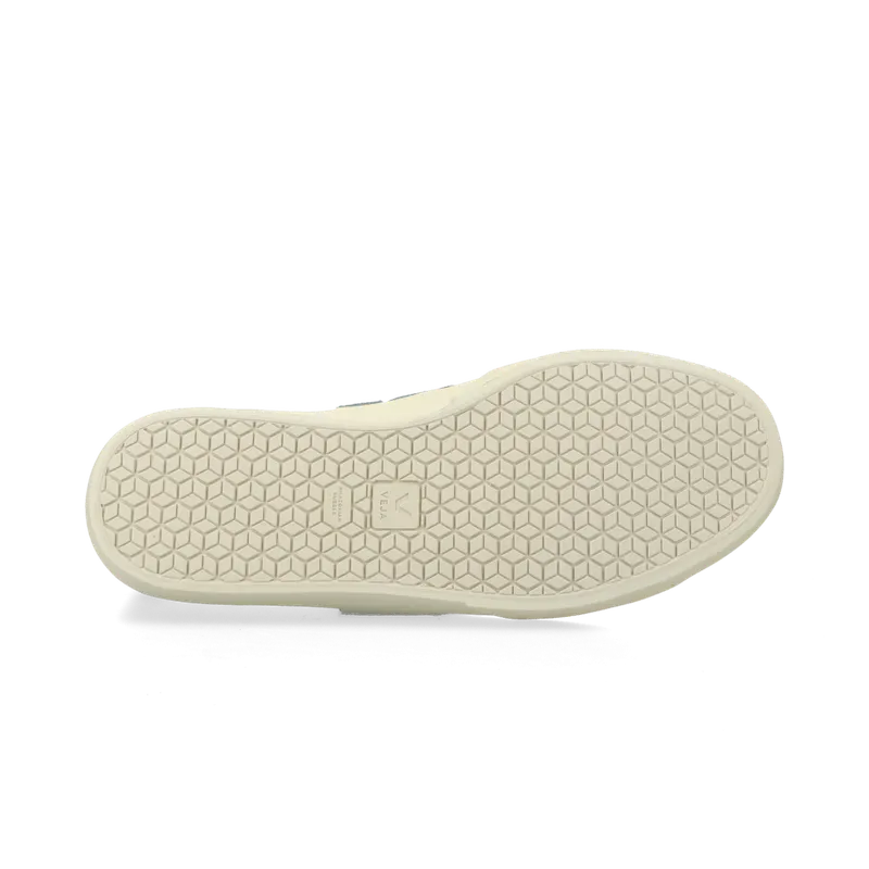 Veja Campo Extra White / California – “White” (CP0503121B)