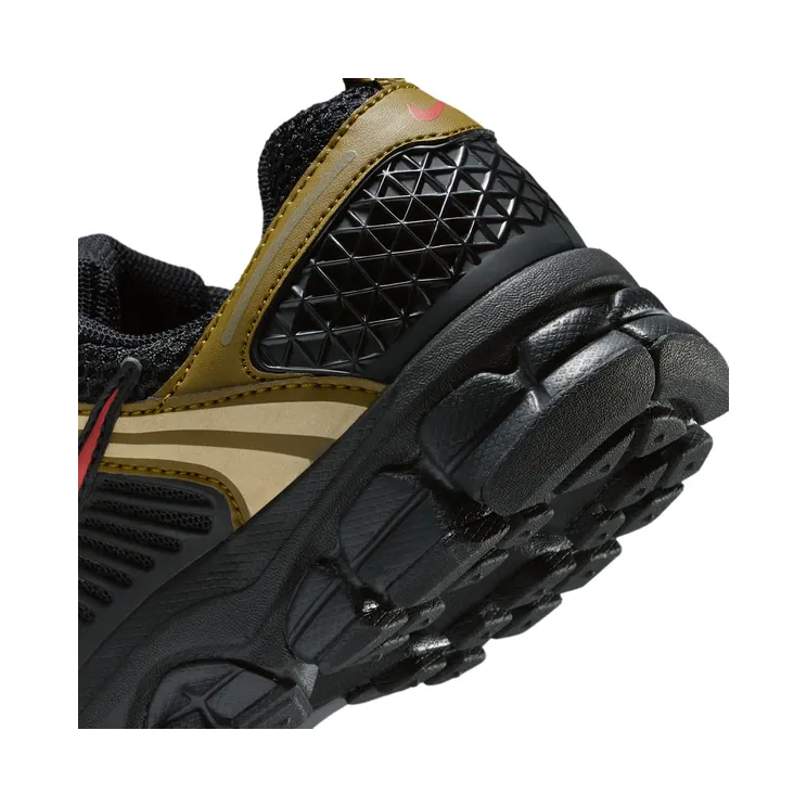 nike-vomero HF6998-013