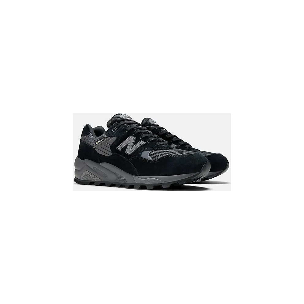 New Balance 580 Gore-Tex Black Magnet (MT580RGR)