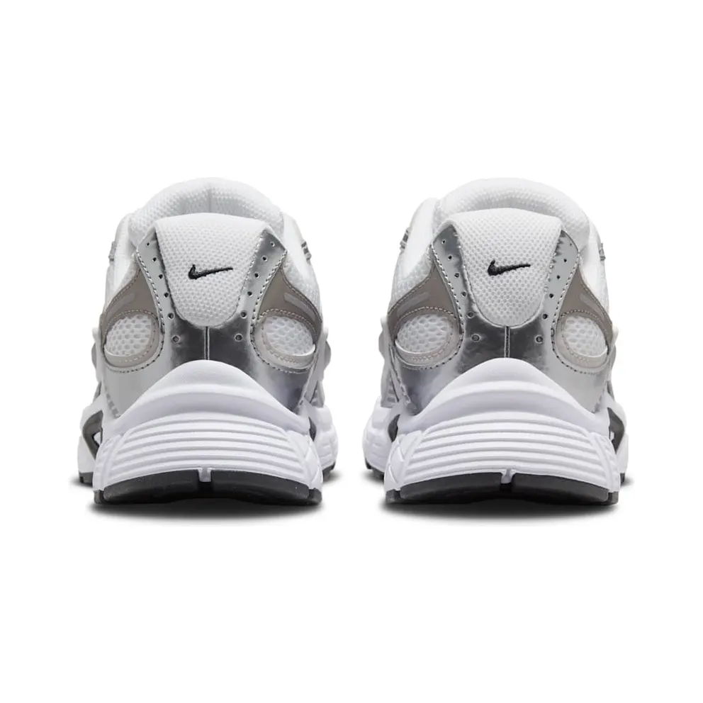 Nike V5 RNR “Vast Grey / Metallic Silver” (HQ7901-107)