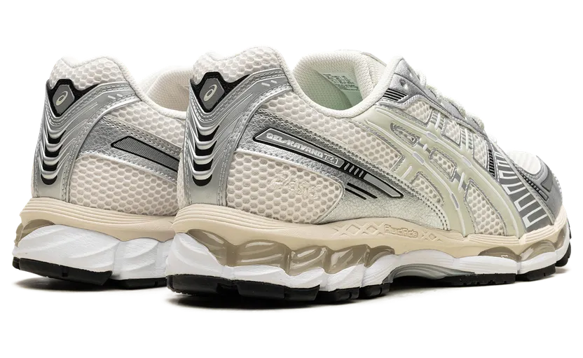 asics-gel-kayano 1203A555-100