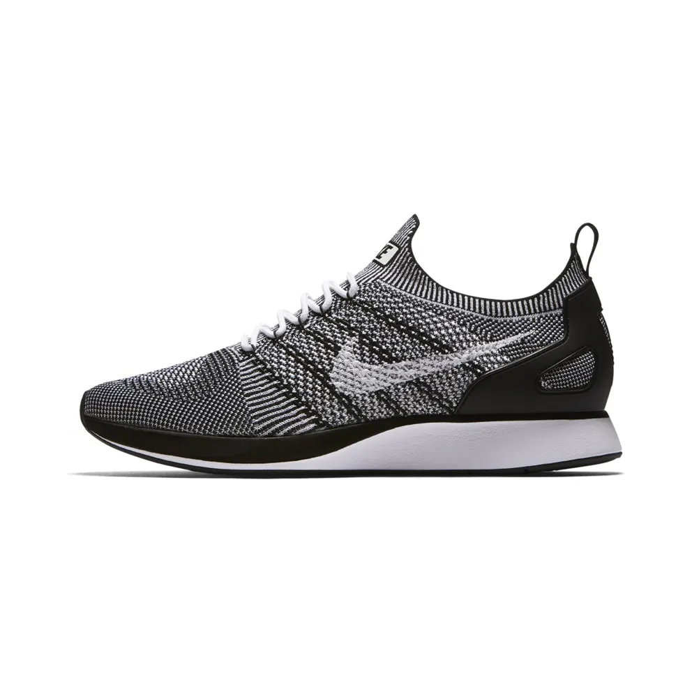 Nike Mariah Flyknit Racer Oreo (918264-102)