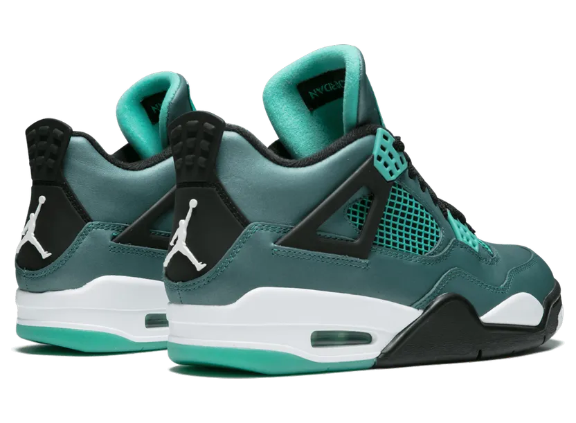 air-jordan-4 705331-330