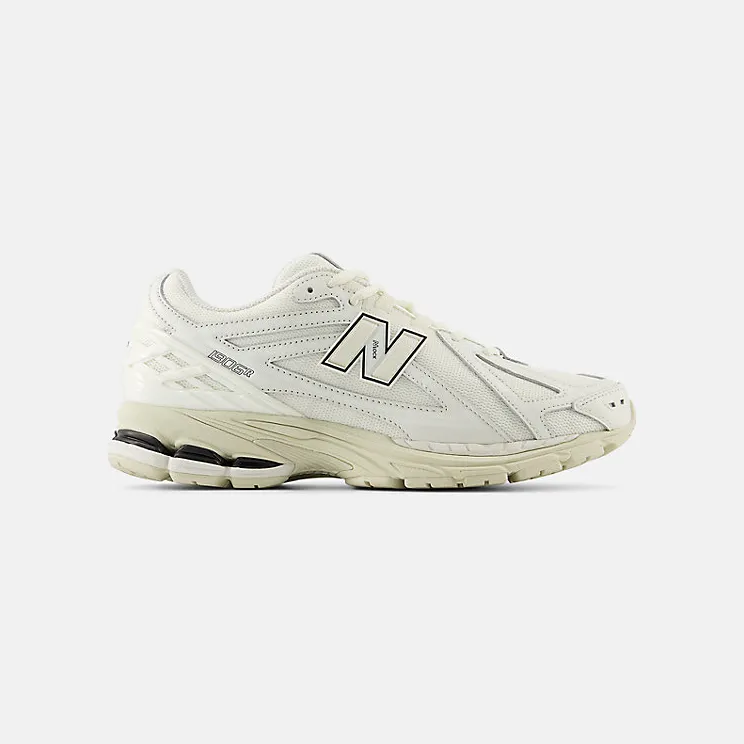 New Balance 1906R White Black (M1906RWW)