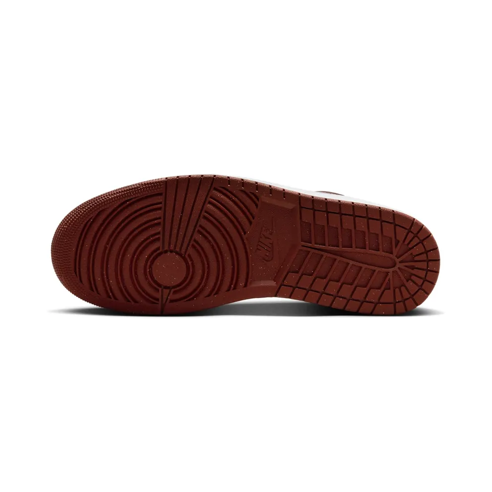 Jordan 1 Low SE “Dark Pony” (HF3148-102)