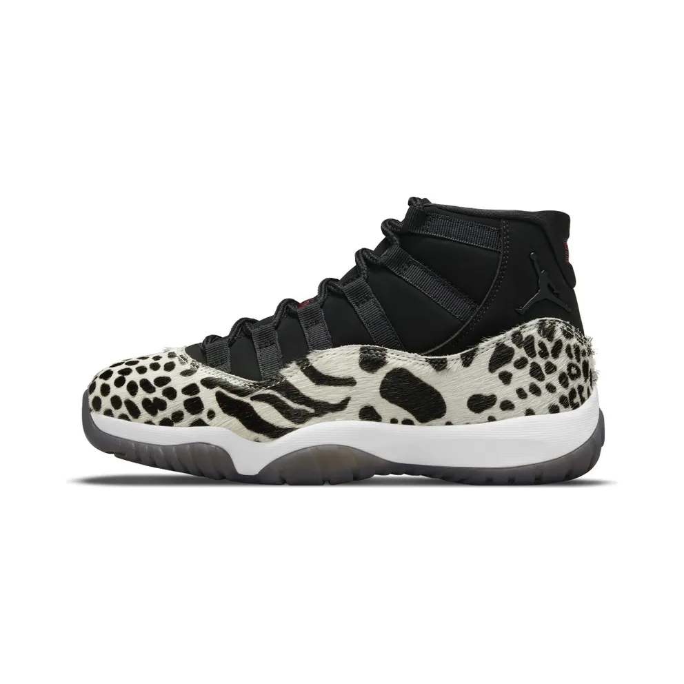 Air Jordan 11 Retro Black (AR0715-010)