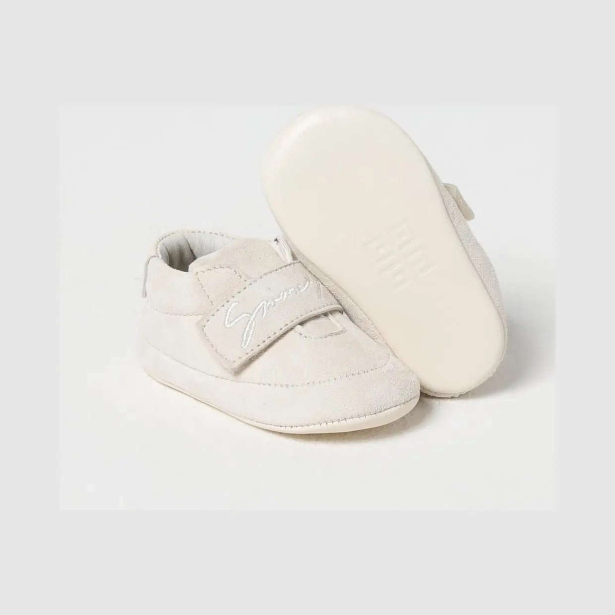 Givenchy Sneakers White (H30862117)