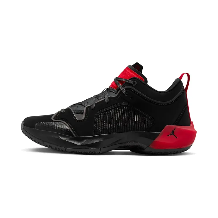 Air Jordan 37 – Stunt “Black / University Red / Dark Grey / Metallic Gold” (DQ4122-007)