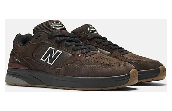 new-balance-numeric NM933BAR