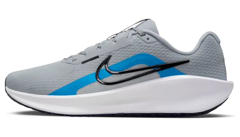 Nike Downshifter 13 “Wolf Grey / Blue Hero / White / Black” (FD6454-015)