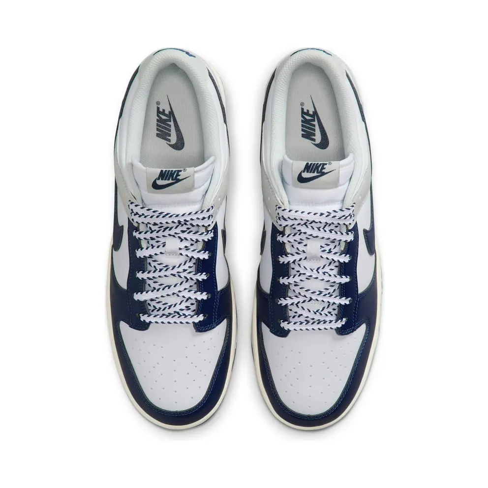 Nike Dunk Low “New York Yankees” (IM2222-101)