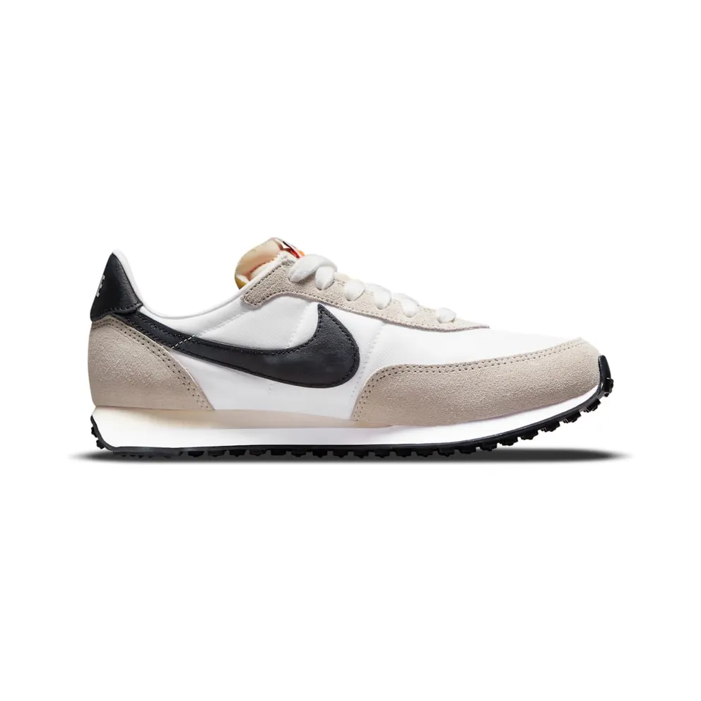 Nike Waffle Trainer 2 Older Kids’ White (DC6477-100)
